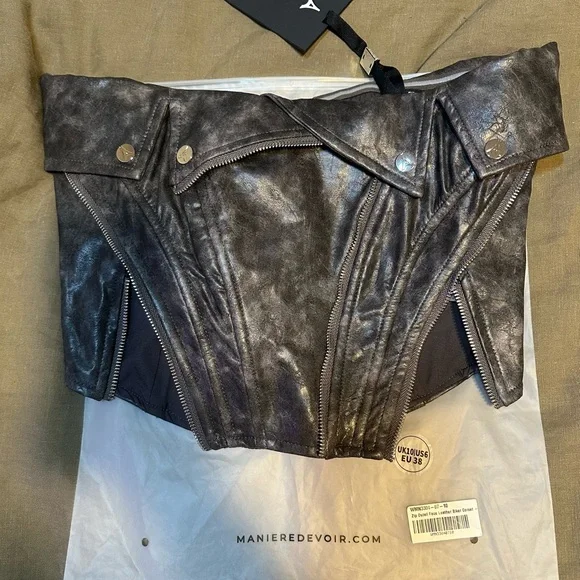 Manière De Voir Vintage Vegan Leather Biker Corset
Size US 6/ UK 10 NWT - Picture 4 of 5